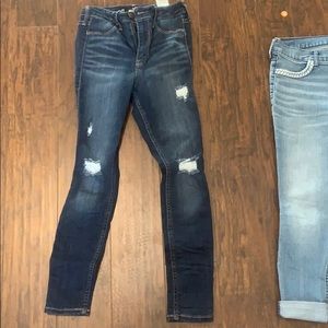 HOLLISTER JEANS
